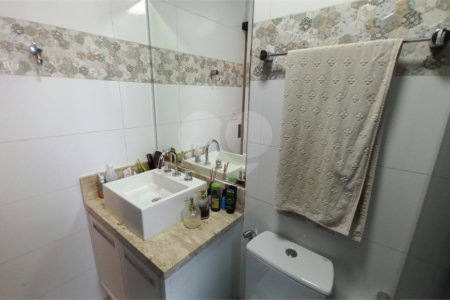 Apartamento à venda com 3 quartos, sendo 1 suíte, em Jardim Luísa, São Paulo, SP