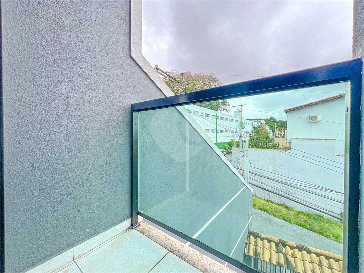 Sobrado à venda com 3 quartos, sendo 1 suíte,  em Tremembé, São Paulo, SP