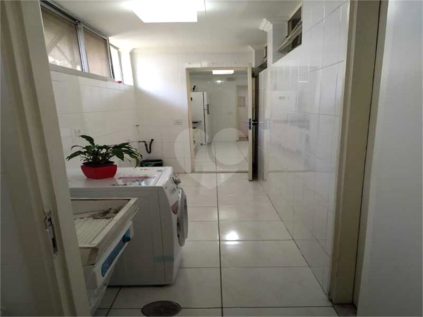 Apartamento à venda com 3 quartos, sendo 1 suíte, em Pinheiros, São Paulo, SP