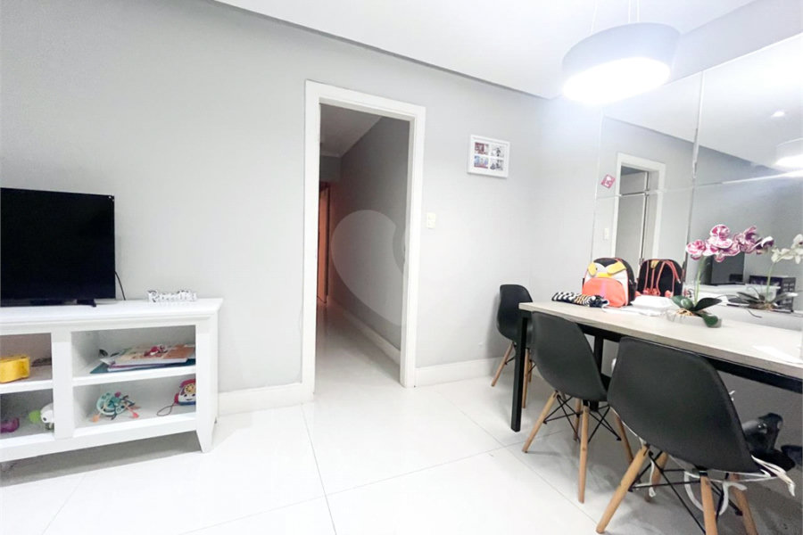 Apartamento à venda com 2 quartos, sendo 1 suíte, em Santana, São Paulo, SP