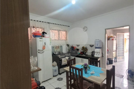 Casa à venda com 3 quartos em Jardim Saira, Sorocaba, SP