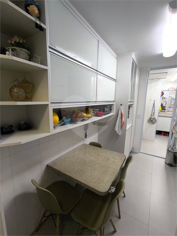 Apartamento à venda com 3 quartos, sendo 1 suíte, em Campo Grande, São Paulo, SP
