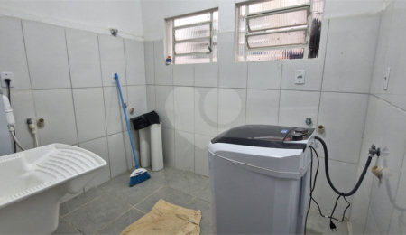 Kitnet para alugar com 1 suíte em Moinho Velho, São Paulo, SP