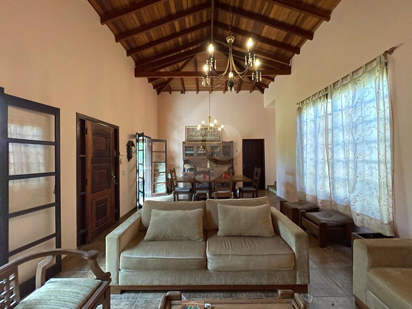 Casa à venda com 4 suítes no condomínio Alpes de Mairiporã, Mairiporã - SP