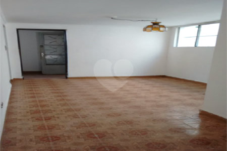 Casa à venda com 3 suítes em Jardim das Vertentes, São Paulo, SP