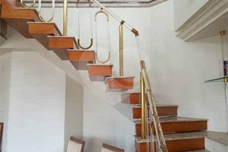 Apartamento à venda com 3 suítes em Vila Suzana, São Paulo, SP