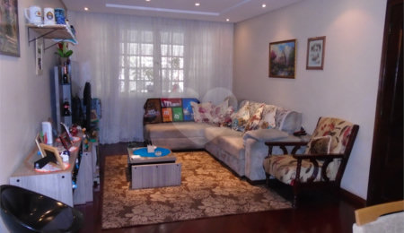 Sobrado à venda com 3 quartos, sendo 1 suíte,  em Santo Amaro, São Paulo, SP