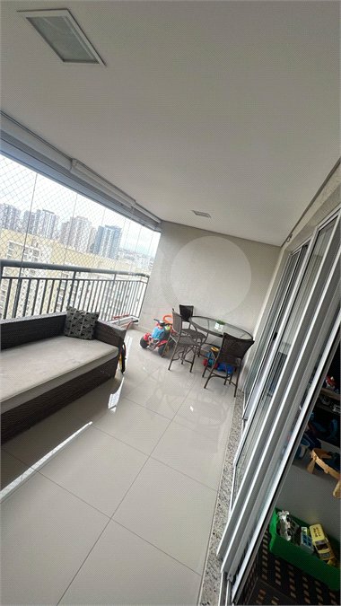 Apartamento à venda com 2 suítes em Parque Reboucas, São Paulo, SP