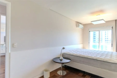 Apartamento à venda com 4 quartos, sendo 3 suítes, em Cidade Monções, São Paulo, SP