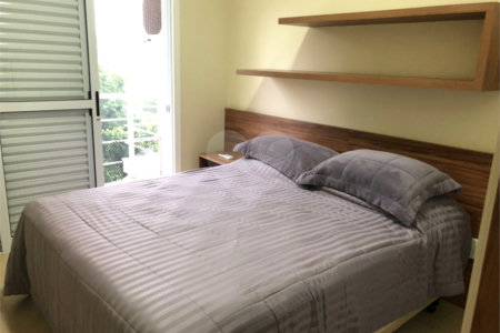 Casa à venda com 3 quartos, sendo 1 suíte, no condomínio Alpes de Vinhedo, Vinhedo - SP