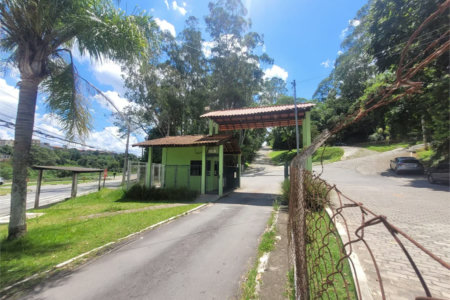 Terreno à venda em Parque Rizzo, Cotia, SP