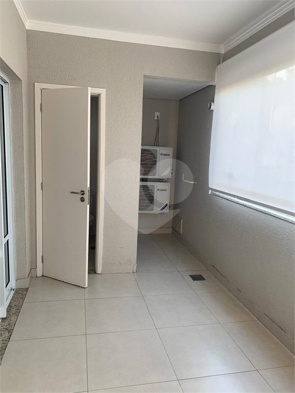 Apartamento à venda com 2 suítes em Pinheirinho, Vinhedo, SP