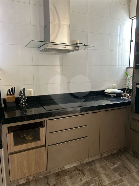 Casa à venda com 3 quartos, sendo 2 suítes, em Jardim de Cresci, São Carlos, SP