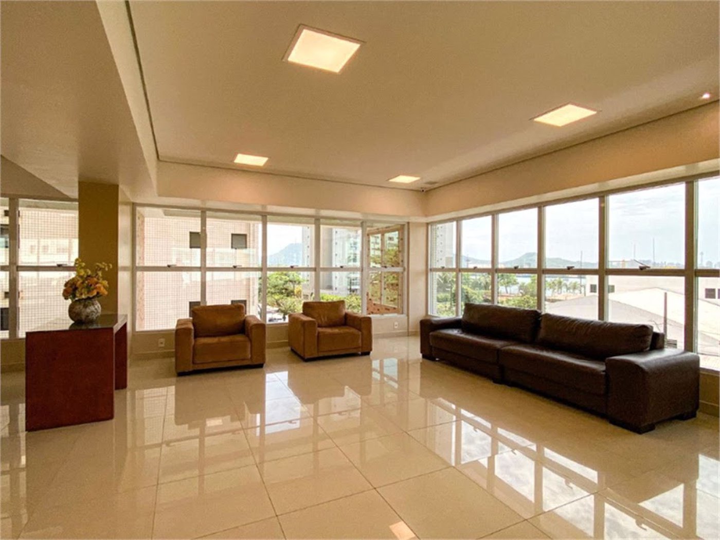 Apartamento com 3 dormitórios à venda, 125 m² por R$ 1.700.000,00 - Ponta da Praia - Santos/SP
