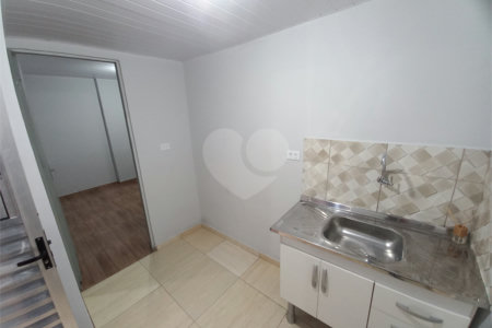 Casa de Vila para alugar com 2 quartos em Pirajussara, São Paulo, SP