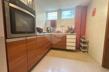 Casa de Vila à venda com 3 quartos, sendo 2 suítes, em Tijuca, Rio de Janeiro, RJ