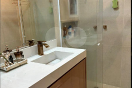 Cobertura à venda com 3 quartos, sendo 1 suíte,  em Vila Andrade, São Paulo, SP