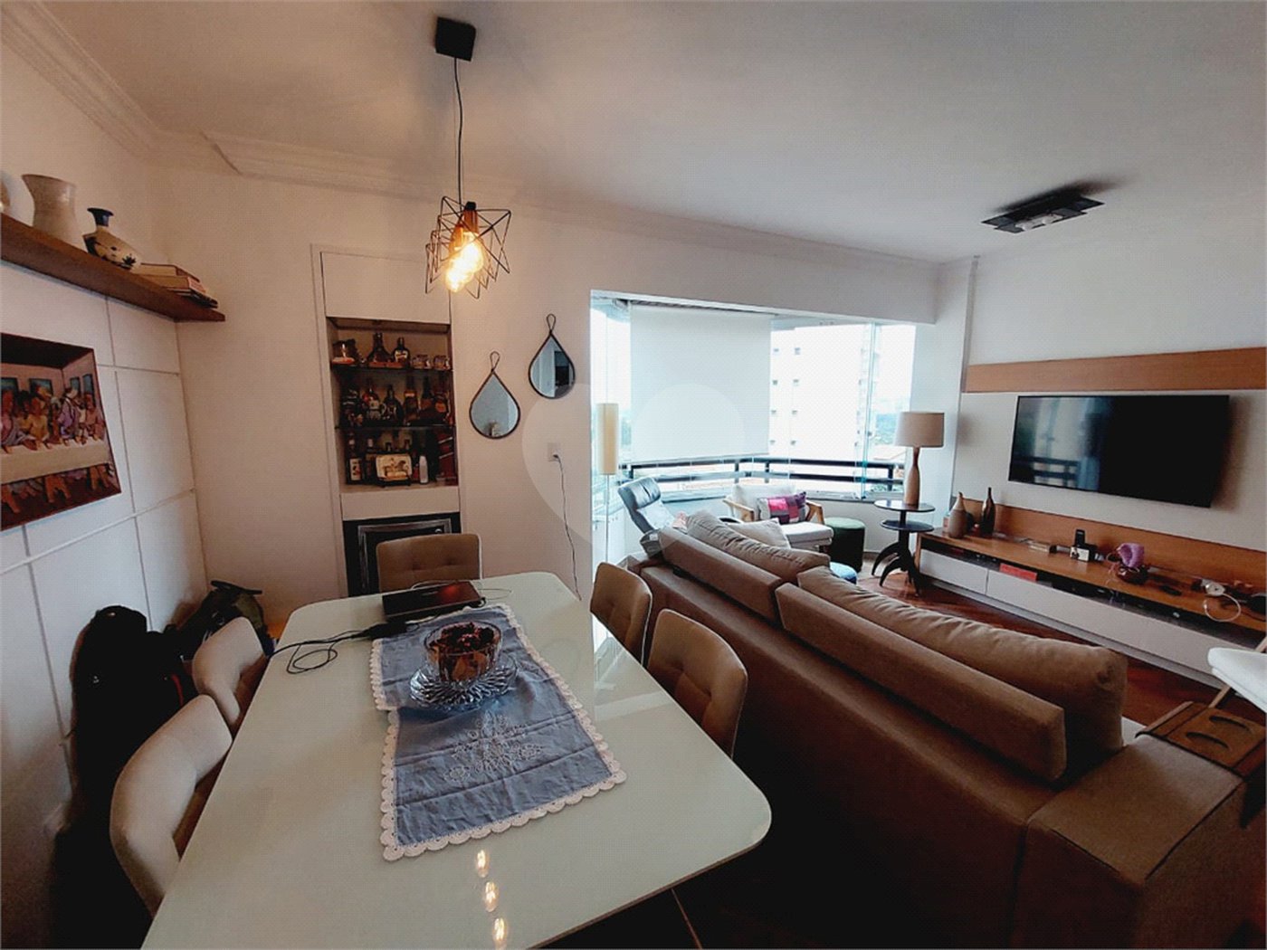Apartamento à venda com 3 quartos, sendo 1 suíte, em Alto da Lapa, São Paulo, SP