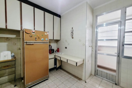 Apartamento com 4 dormitórios à venda, 150 m² por R$ 1.200.000,00 - Praia das Pitangueiras - Guarujá/SP