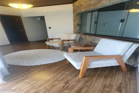 Casa à venda com 4 quartos, sendo 3 suítes, no condomínio Village Terras de Indaiá, Indaiatuba - SP