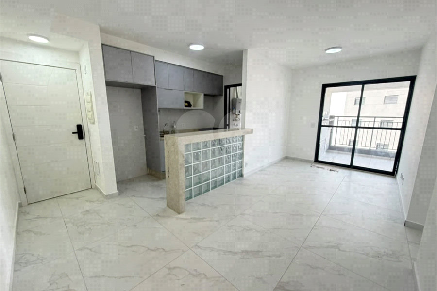 Apartamento à venda com 3 quartos, sendo 1 suíte,  em Tucuruvi, São Paulo, SP