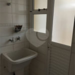 Casa à venda com 3 quartos, sendo 1 suíte,  no condomínio Vila Aracoara, Araraquara - SP