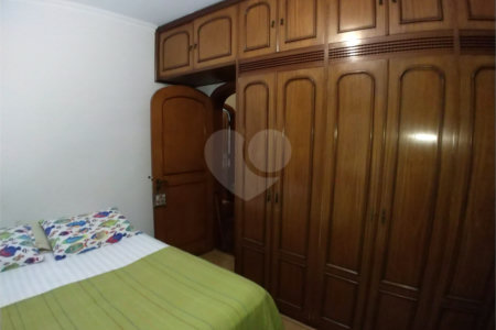 Casa à venda com 3 quartos, sendo 1 suíte,  em Jardim Brasil (zona Sul), São Paulo, SP