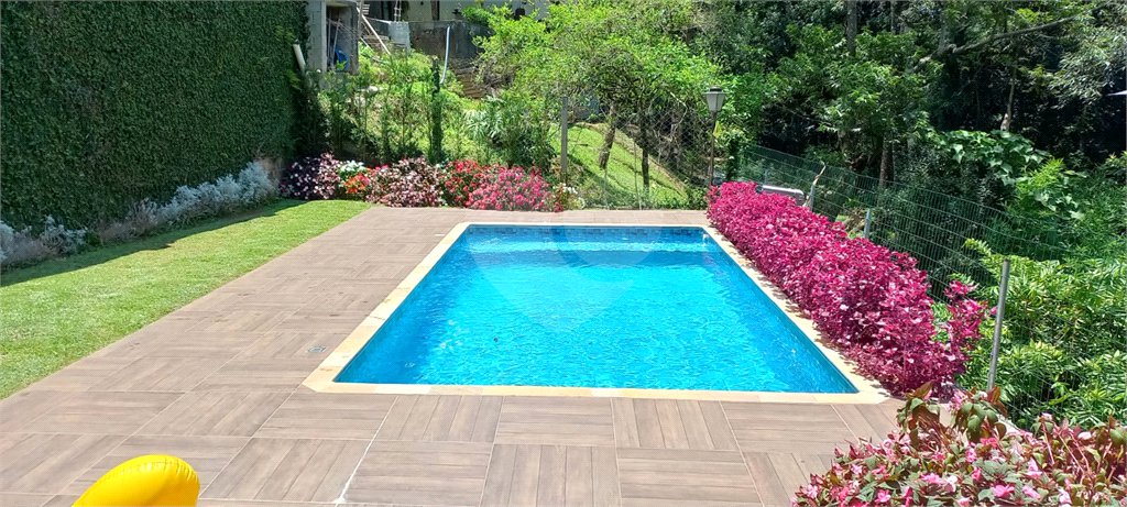 Casa à venda com 4 suítes no condomínio Alpes da Cantareira, Mairiporã - SP
