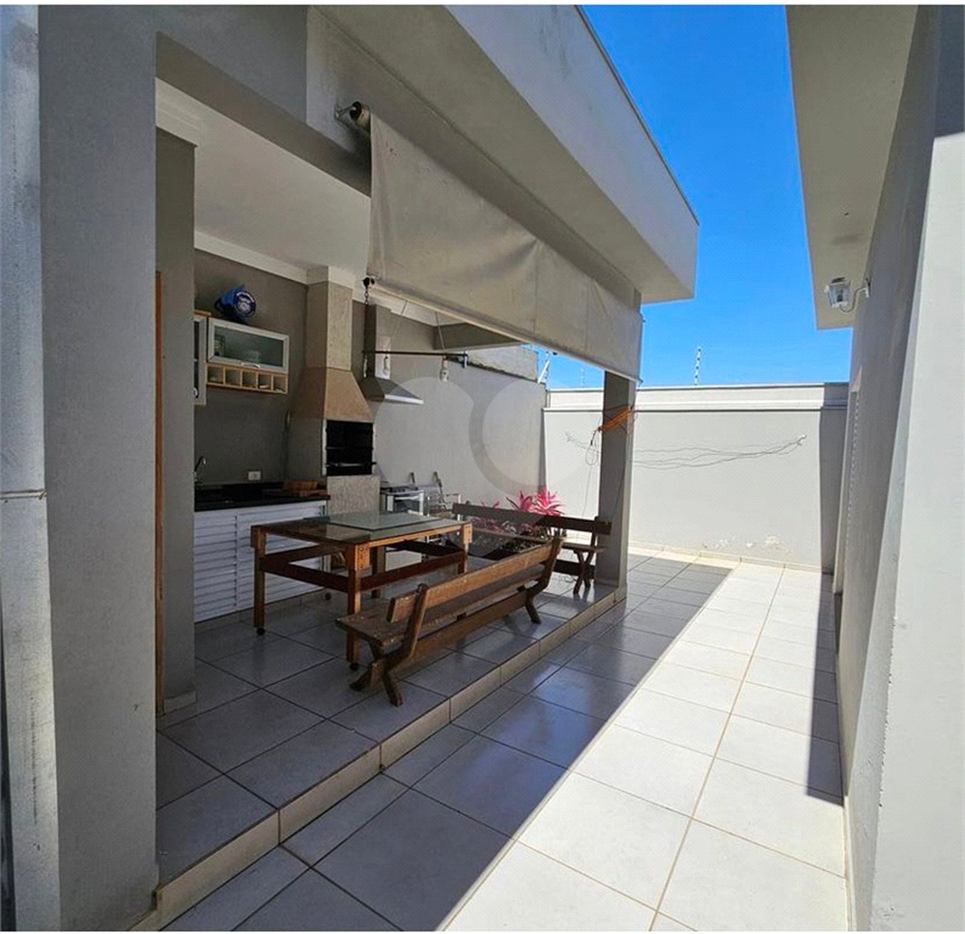 Casa à venda com 3 quartos, sendo 1 suíte, em Vila Nastri, Itapetininga, SP