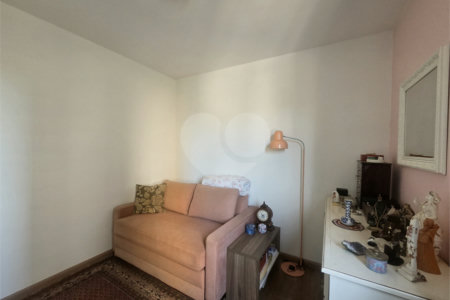 Apartamento à venda com 3 quartos, sendo 1 suíte, em Alto da Boa Vista, São Paulo, SP