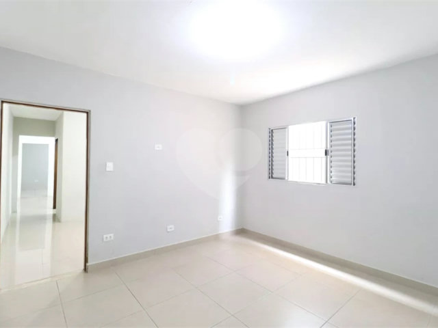 Casa Térrea à venda com 2 quartos em Tucuruvi, São Paulo, SP
