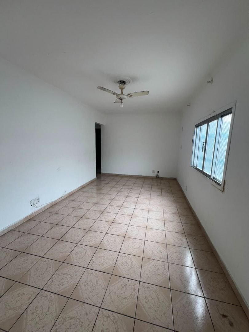 Apartamento com 3 dormitórios à venda, 72 m² por R$ 315.000 - Aparecida BNH- Santos/SP