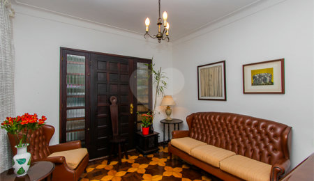 Sobrado à venda com 5 quartos em Vila Mariana, São Paulo, SP
