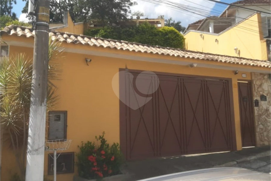 Casa Térrea à venda com 2 quartos, sendo 1 suíte,  em Horto Florestal, São Paulo, SP