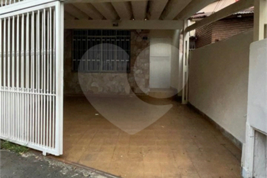 Sobrado à venda com 3 quartos em Santana, São Paulo, SP