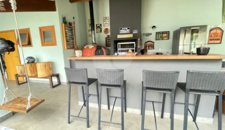 Casa à venda com 3 quartos, sendo 1 suíte, em Vila Esperia Ou Giglio, Atibaia, SP