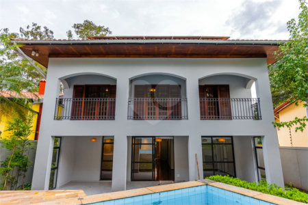 Casa à venda com 4 quartos, sendo 2 suítes, em Jardim Marajoara, São Paulo, SP