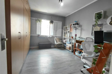 Apartamento à venda com 3 quartos, sendo 1 suíte,  em Perdizes, São Paulo, SP