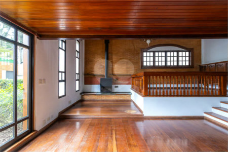 Casa Térrea à venda com 3 quartos, sendo 2 suítes, em Jardim Marajoara, São Paulo, SP