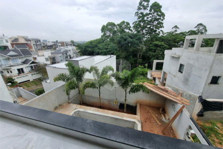 Casa à venda com 3 suítes no condomínio Mosaico da Serra, Mogi das Cruzes - SP