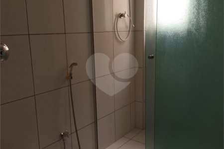 Apartamento à venda com 3 quartos, sendo 1 suíte,  em Pinheiros, São Paulo, SP