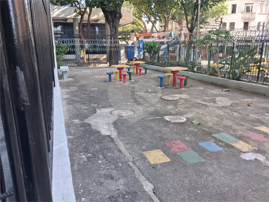 Apartamento à venda com 2 quartos em Praça da Bandeira, Rio de Janeiro, RJ