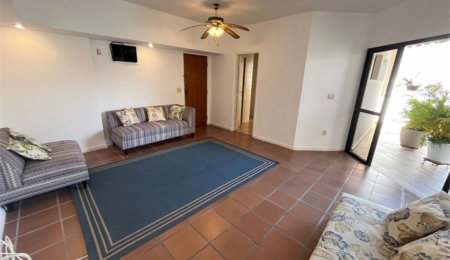 Apartamento com 4 dormitórios à venda, 259 m² por R$ 900.000,00 - Jardim Três Marias - Guarujá/SP