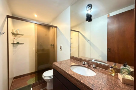 Apartamento à venda com 4 quartos, sendo 1 suíte,  em Tijuca, Rio de Janeiro, RJ