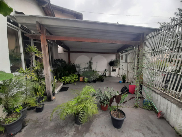 Sobrado à venda com 3 quartos, sendo 1 suíte,  em Santana, São Paulo, SP