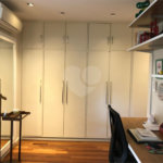 Apartamento à venda com 4 quartos, sendo 3 suítes, em Alto da Boa Vista, São Paulo, SP