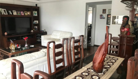 Apartamento à venda com 4 quartos, sendo 1 suíte,  em Vila Monte Alegre, São Paulo, SP