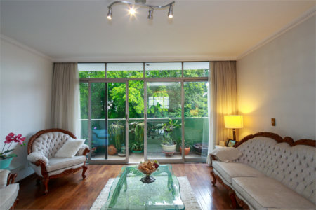 Apartamento à venda com 4 quartos, sendo 1 suíte, em Chácara Santo Antônio (zona Sul), São Paulo, SP