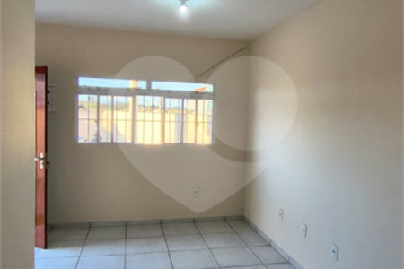Casa à venda com 3 quartos em Santa Cândida, Vinhedo, SP