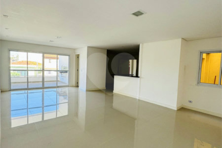 Apartamento à venda com 3 quartos, sendo 1 suíte, em Baeta Neves, São Bernardo do Campo, SP
